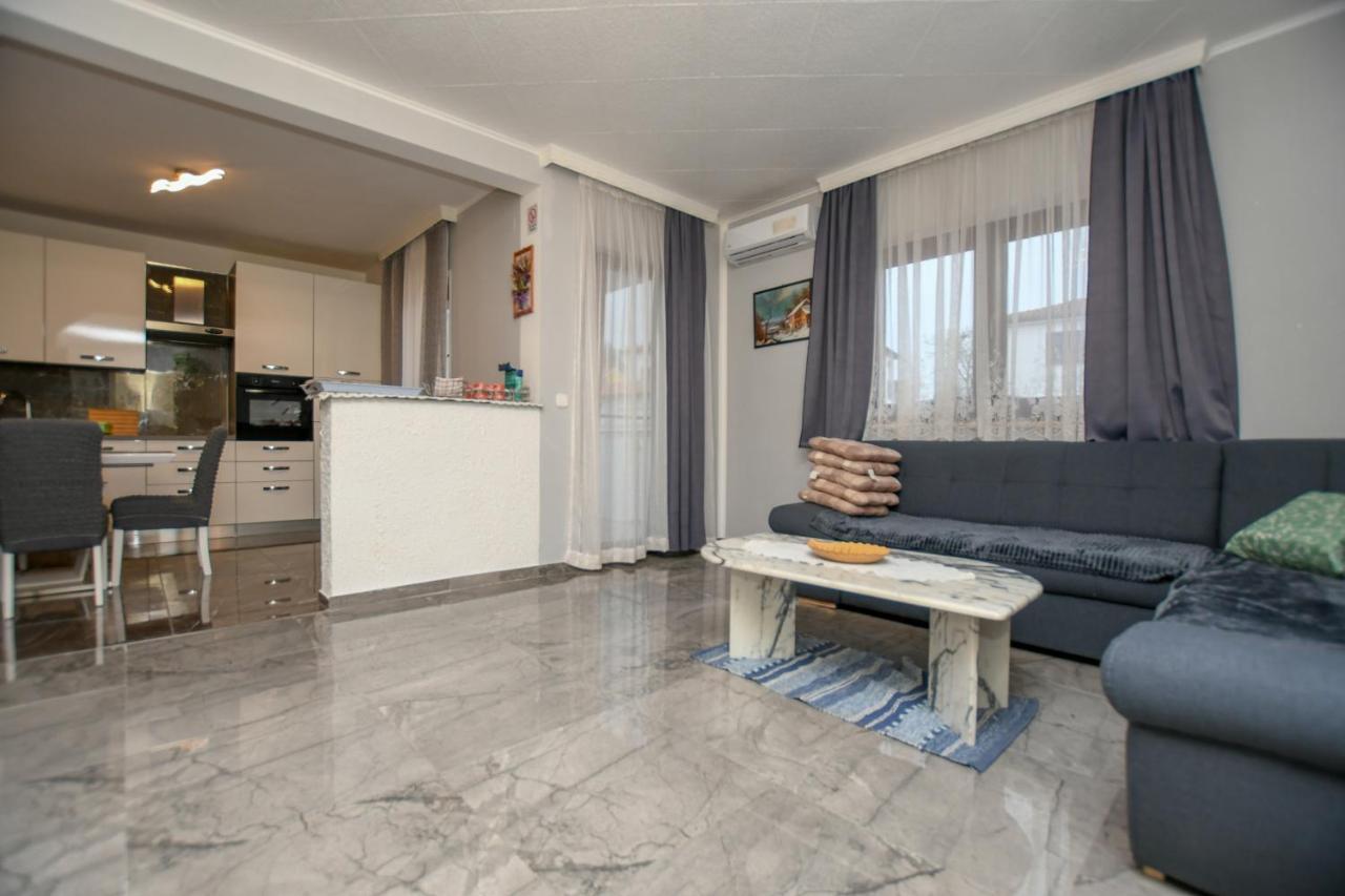Apartment Katja *
